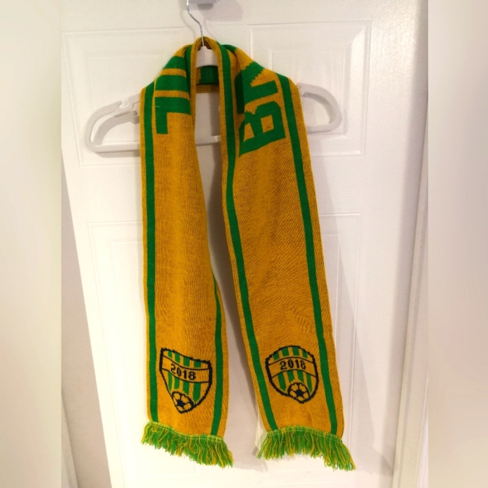 World Cup Soccer Football Brazil Brasil 2018 yellow green fan scarf Fifa 2026